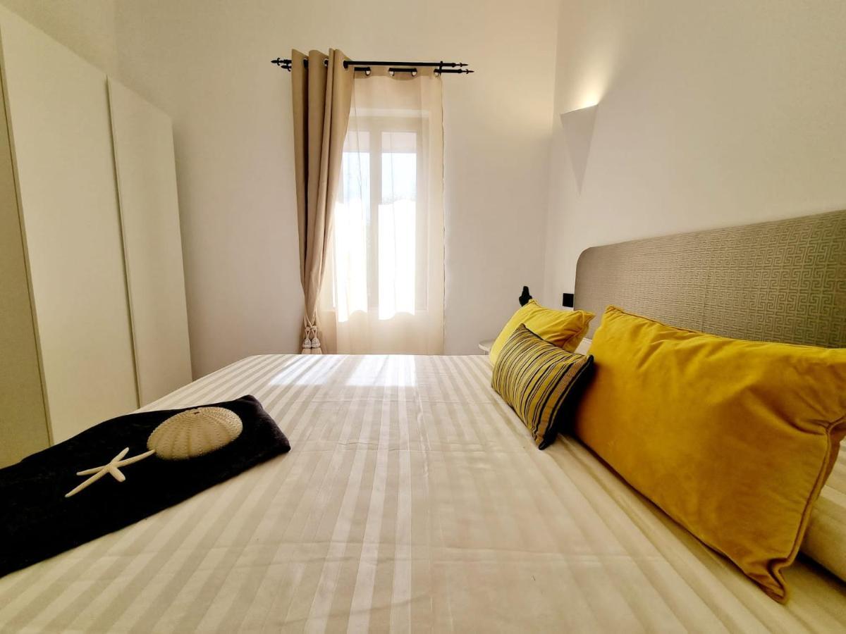 Stazzo San Teodoro Il Ginepro Piscina Condivisa Apartment Exterior photo