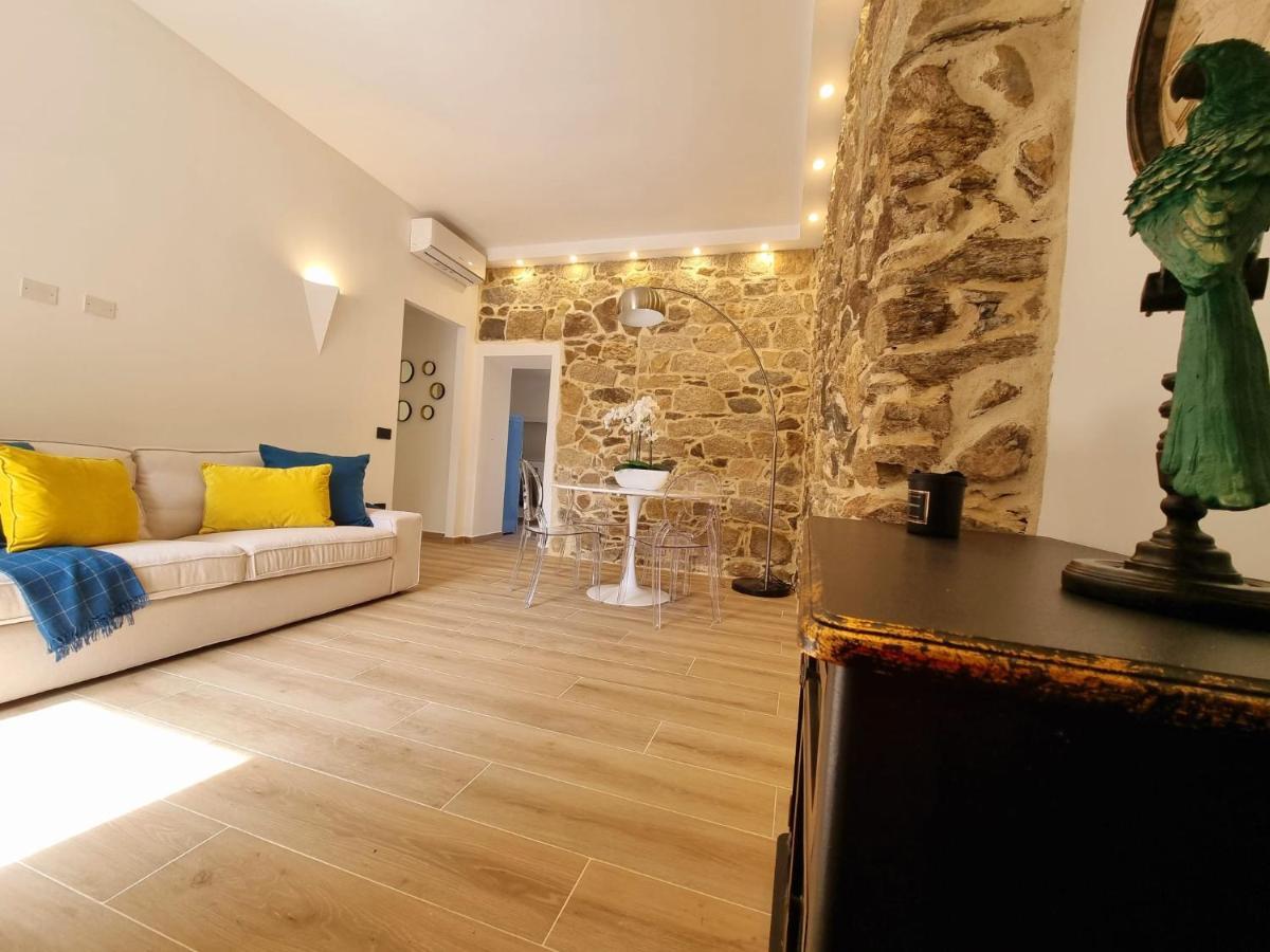 Stazzo San Teodoro Il Ginepro Piscina Condivisa Apartment Exterior photo